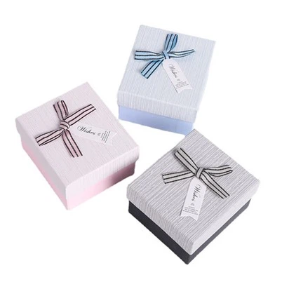 커플을 위한 기념일 선물 상자